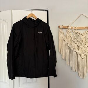 Women’s Northface rain jacket shell